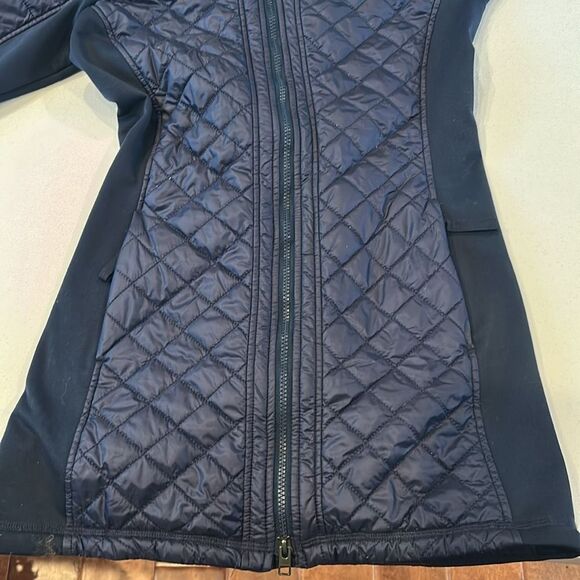Athleta Rock Spring CYA Quilted Puffer Jacket/Coat size, small  dark blue - Picture 9 of 11